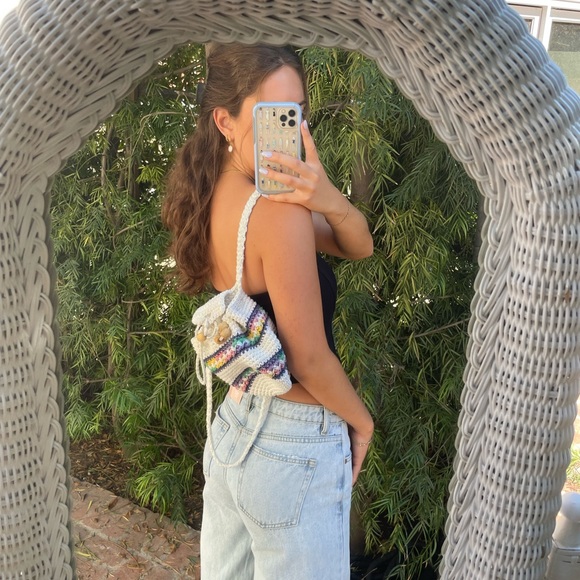 Mini crochet cream backpack - Picture 2 of 4